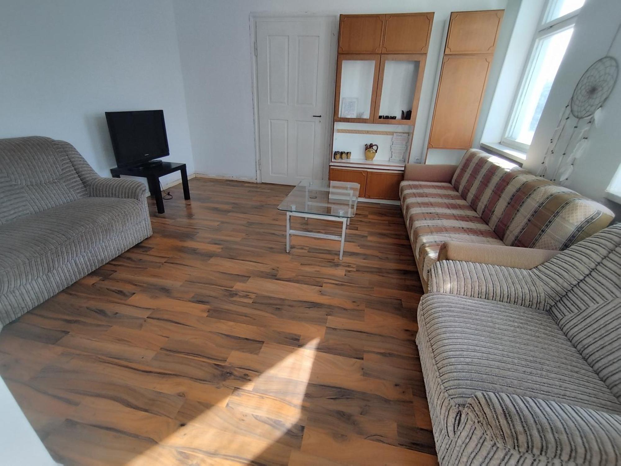 Daily Weekly Monthly Apartment Glauchau Εξωτερικό φωτογραφία